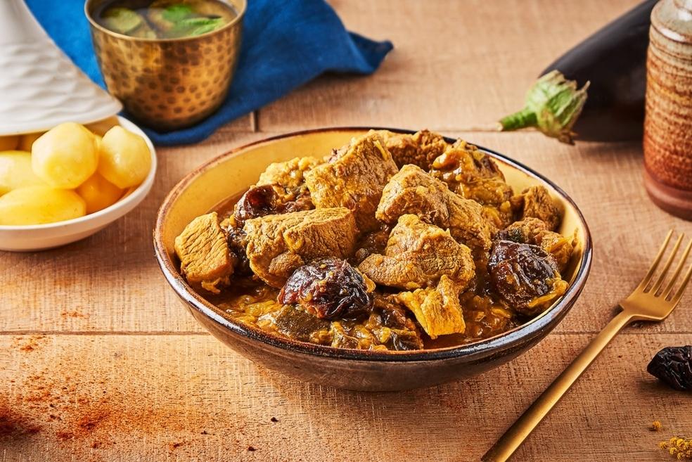 Tajine d’agneau aux pruneaux et aubergines