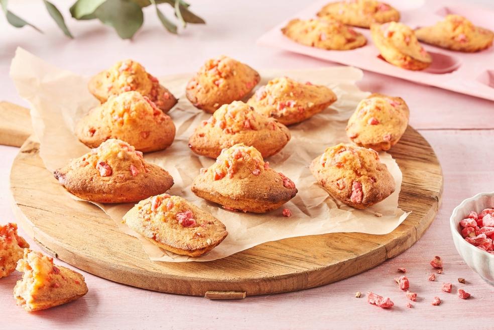 Madeleines aux pralines roses