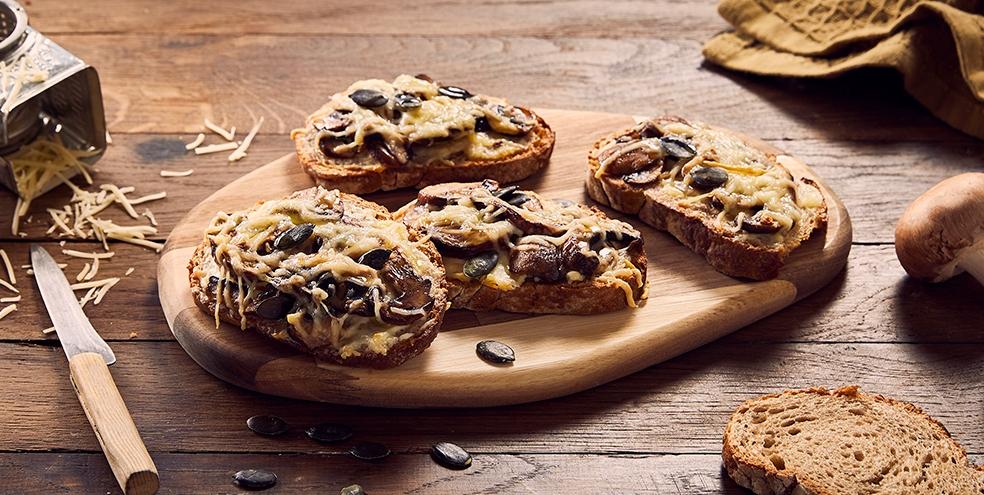 Tartines gratinées aux champignons