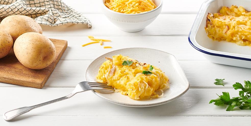 Gratin de pommes de terre au cheddar et aux oignons