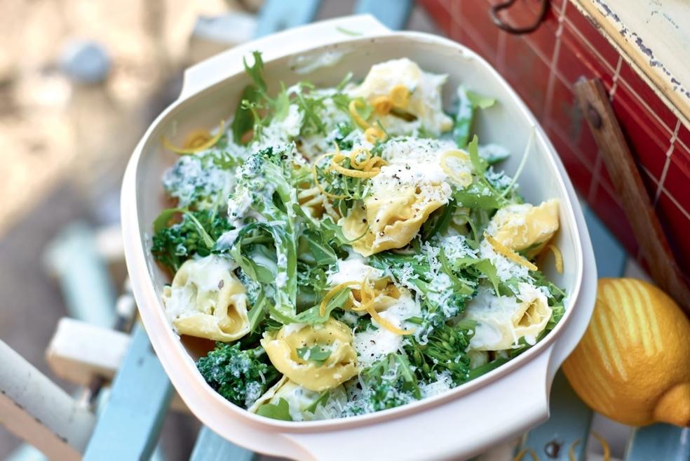 Tortelloni ricotta-épinards aux légumes verts