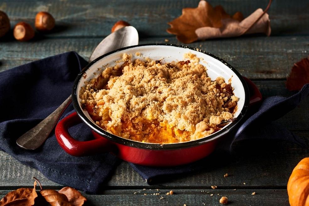 Crumble de potimarron, lardons et oignon blanc