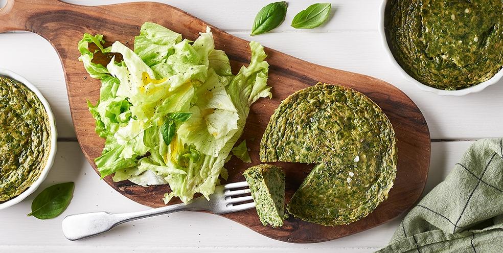 Clafoutis aux épinards et herbes fraîches
