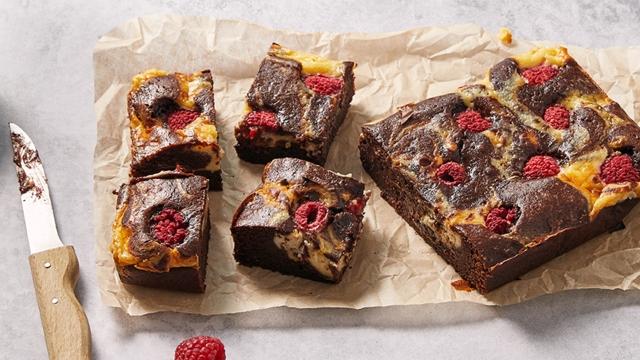 Brownie façon cheesecake framboise