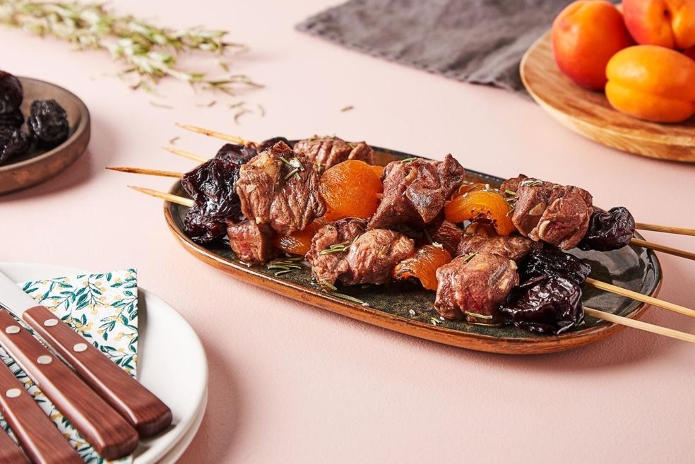 Brochettes d'agneau aux abricots