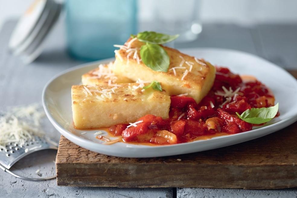 Polenta et sauce aux poivrons rôtis