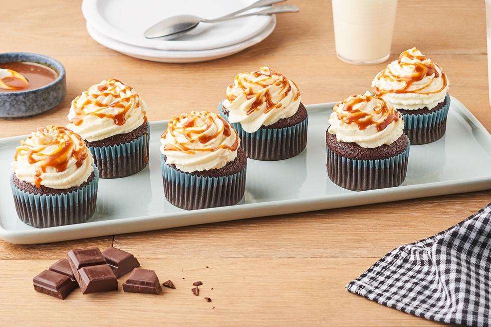 Cupcakes au chocolat et coulis de caramel au whisky