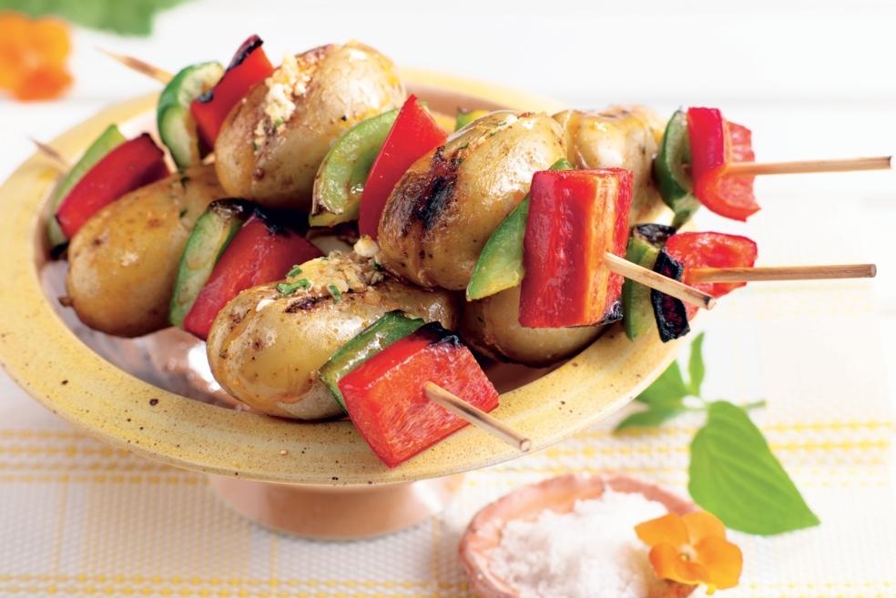 Brochettes de pommes de terre et poivrons