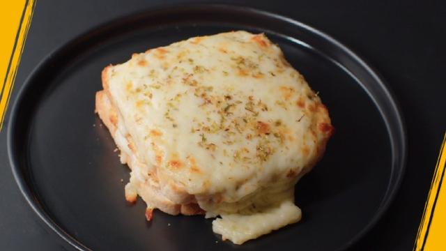 Croque poulet béchamel