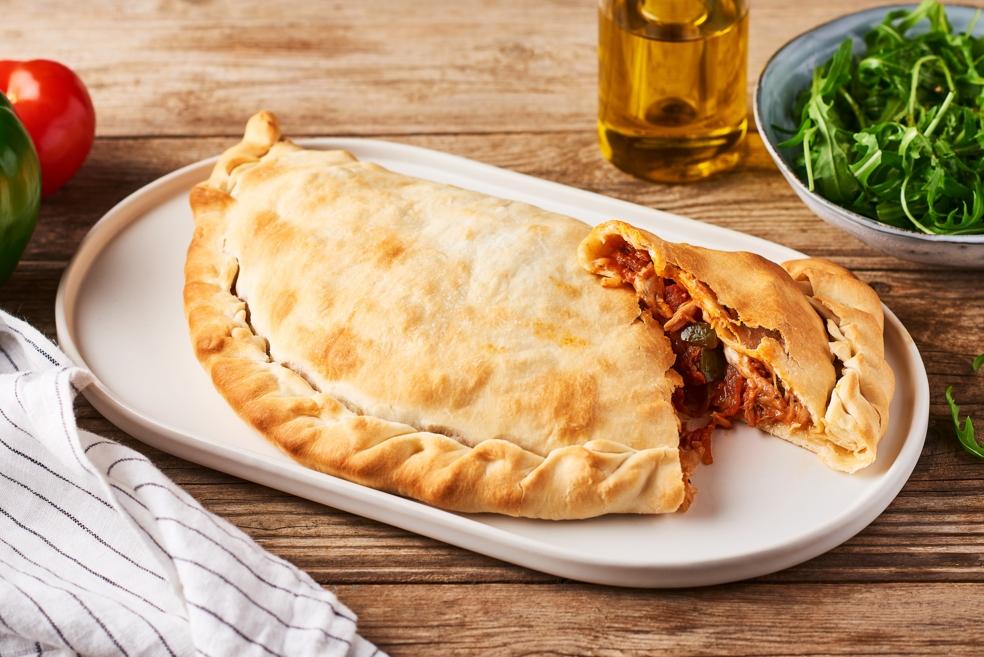 Calzone au thon et poivron vert