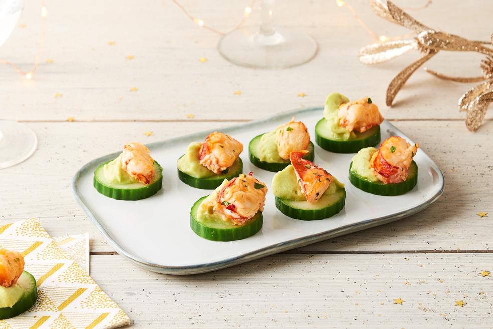 Bouchées de concombre au homard