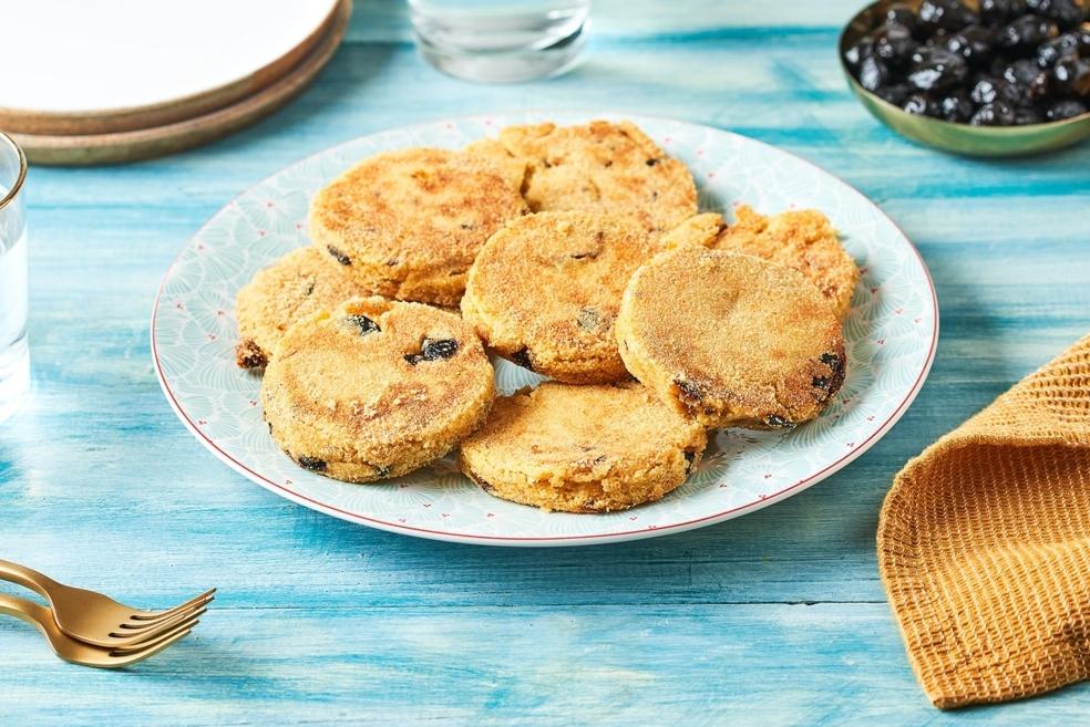 Galettes de semoule aux olives noires et tomates séchées - Harcha