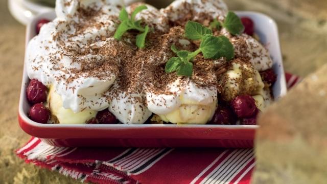 Tiramisu glacé aux cerises