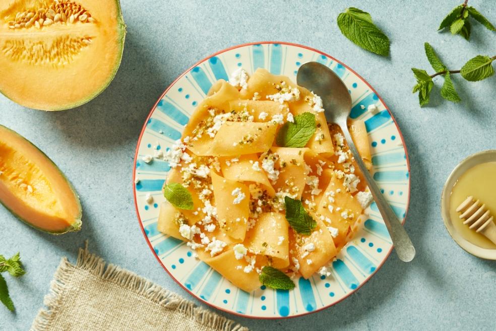 Carpaccio de melon, chèvre et miel