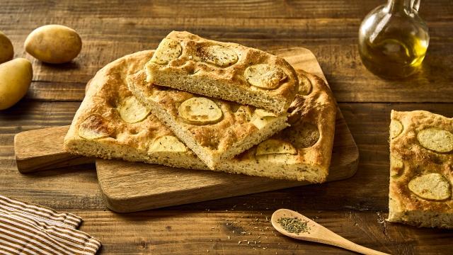 Focaccia pommes de terre et romarin