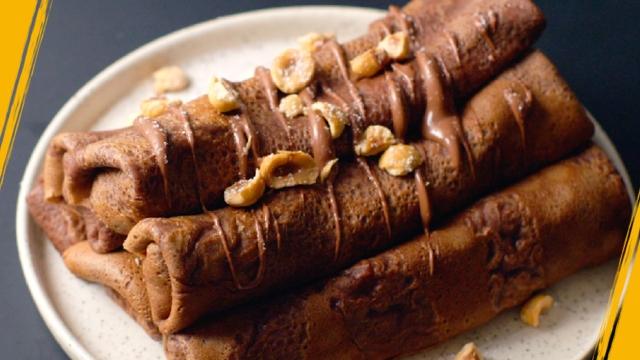 Crêpes au chocolat, noisettes et pâte à tartiner