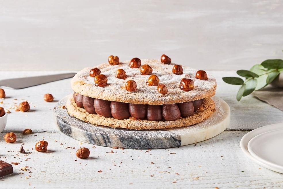 Dacquoise au chocolat et aux noisettes