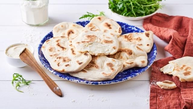 Cheese naans