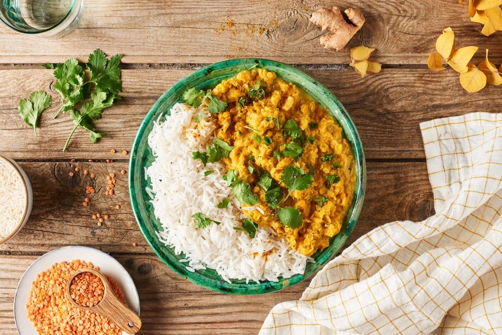 Dahl de lentilles corail au gingembre et coco