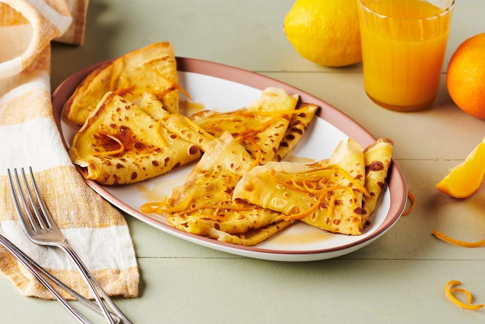 Crêpes Suzettes flambées au Grand Marnier