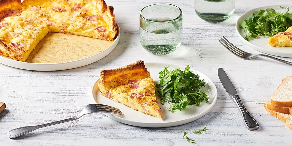 Quiche sans pâte au pain de mie, jambon et emmental