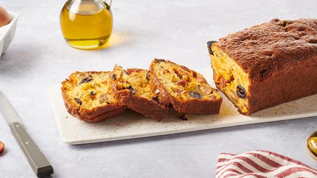 Cake au chorizo et aux olives