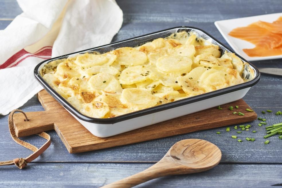 Gratin dauphinois au saumon fumé et crème à la ciboulette