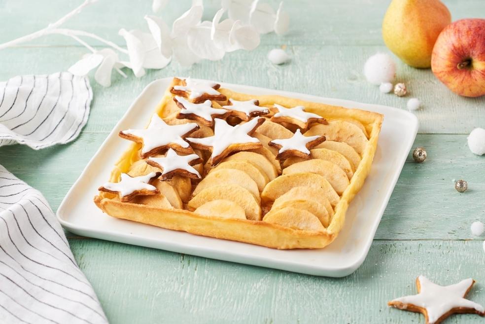 Tarte recouverte d'étoiles aux pommes et poires