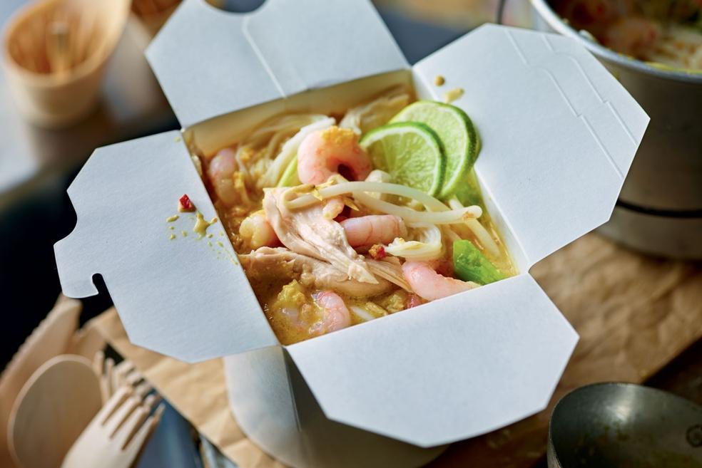 Laksa au poulet et crevettes