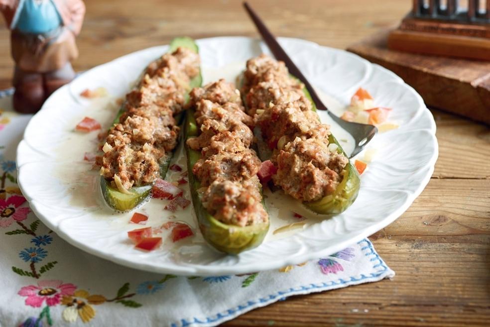 Concombres farcis à la viande hachée