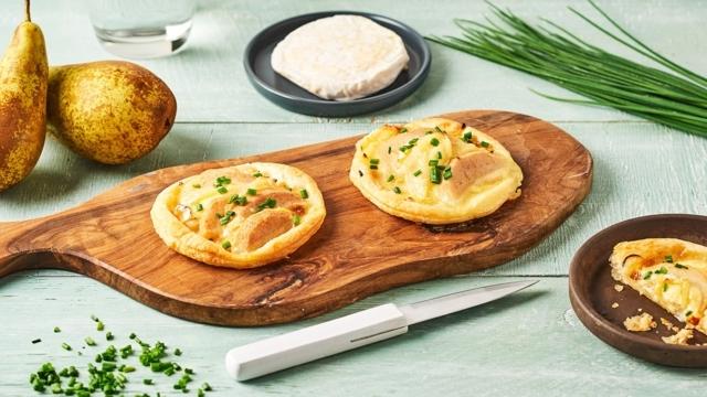 Tartelettes de Saint-Félicien, poires et oignons