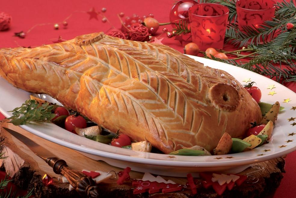 Gigot d’agneau en croûte à la crème d’ail