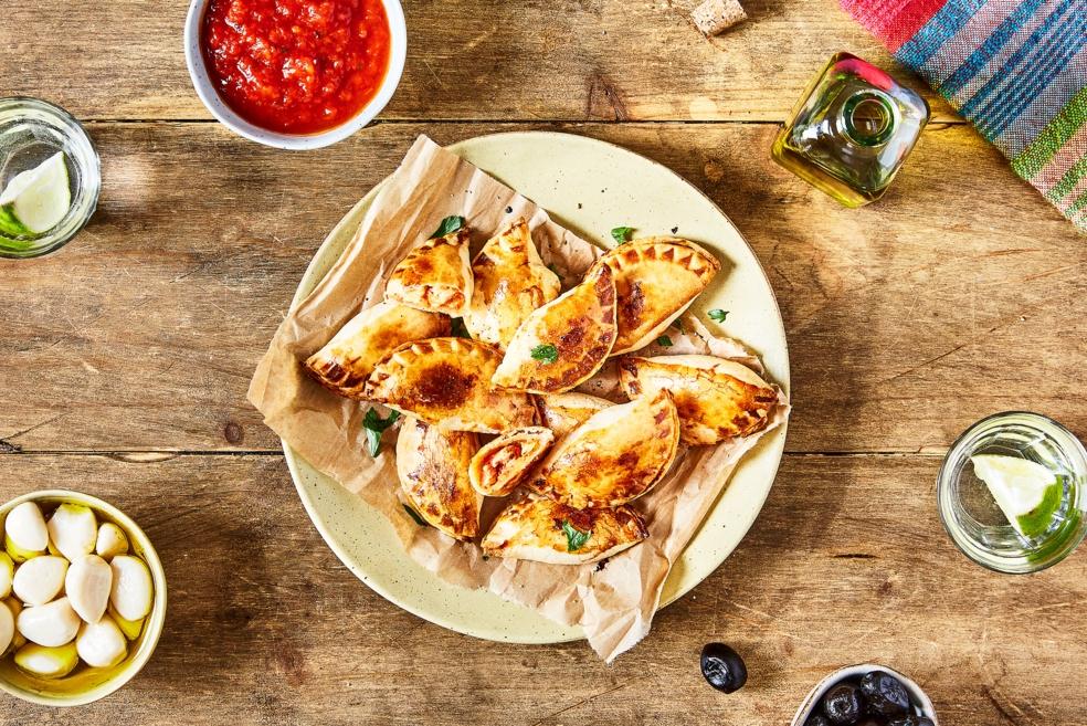 Empanadas de poulet sauce piri-piri