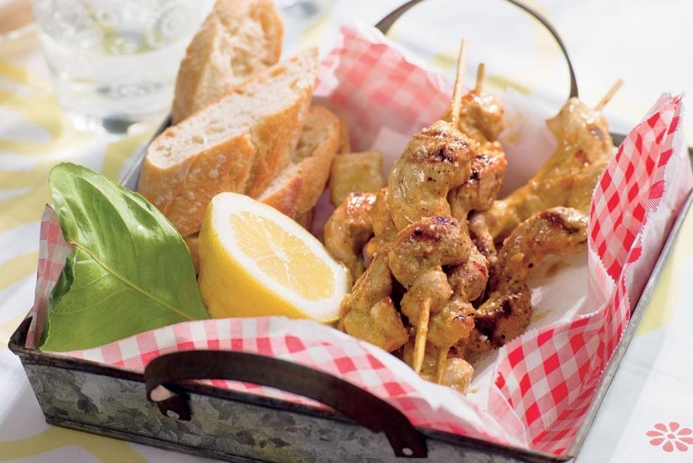 Brochettes d’escalopes de porc marinées à la bière