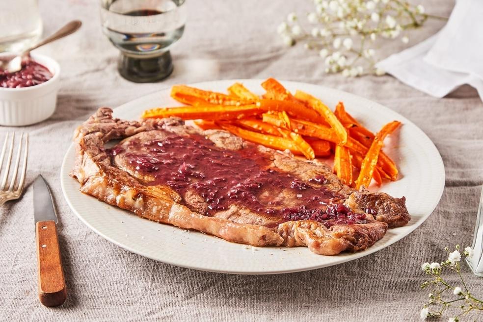 Entrecôte au Porto et aux carottes confites