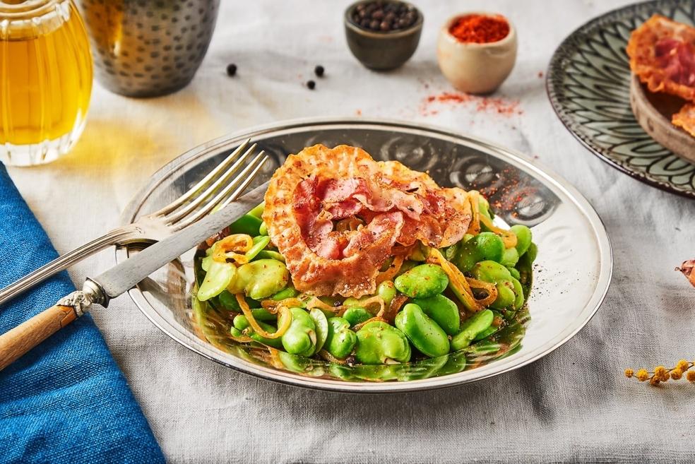Fèves sautées au lard fumé