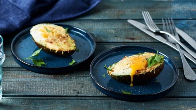 Avocat façon œuf cocotte