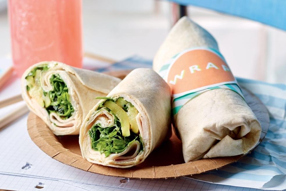 Wraps à la dinde, courgettes et crème de noix de cajou