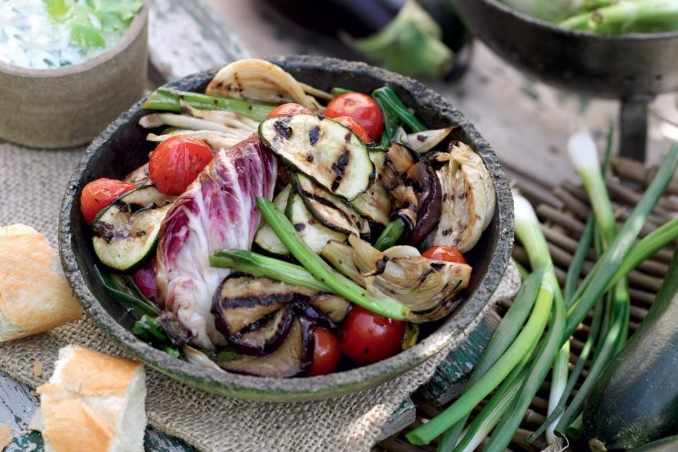Légumes du soleil marinés aux herbes