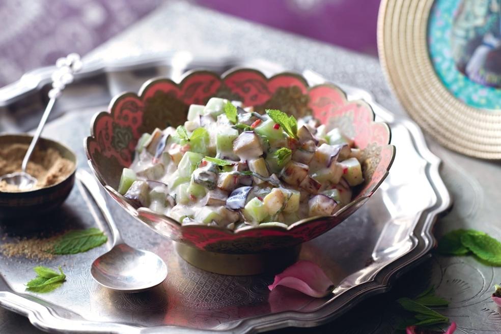 Concombre et aubergines à la sauce raïta
