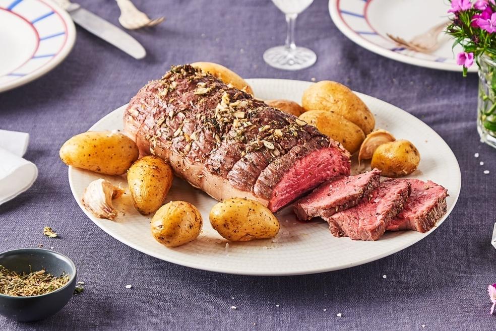 Rôti de bœuf sauce aux herbes