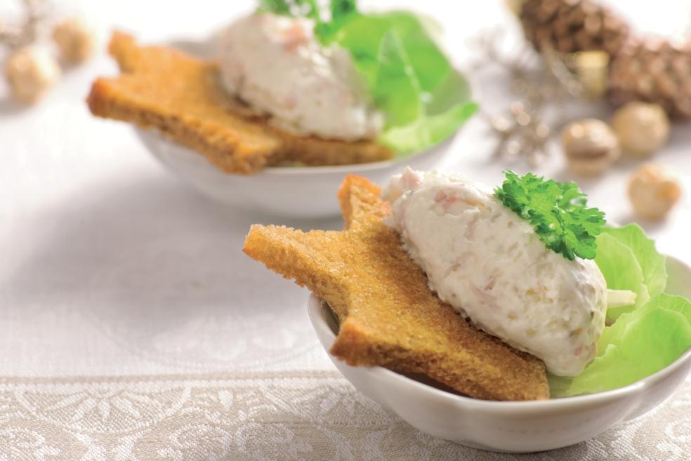 Toasts de mousse au jambon et câpres