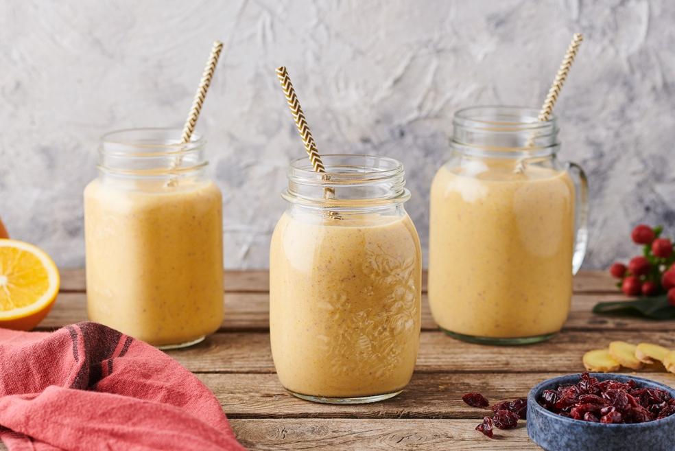 Smoothie Energy : orange, cranberry, gingembre et cannelle