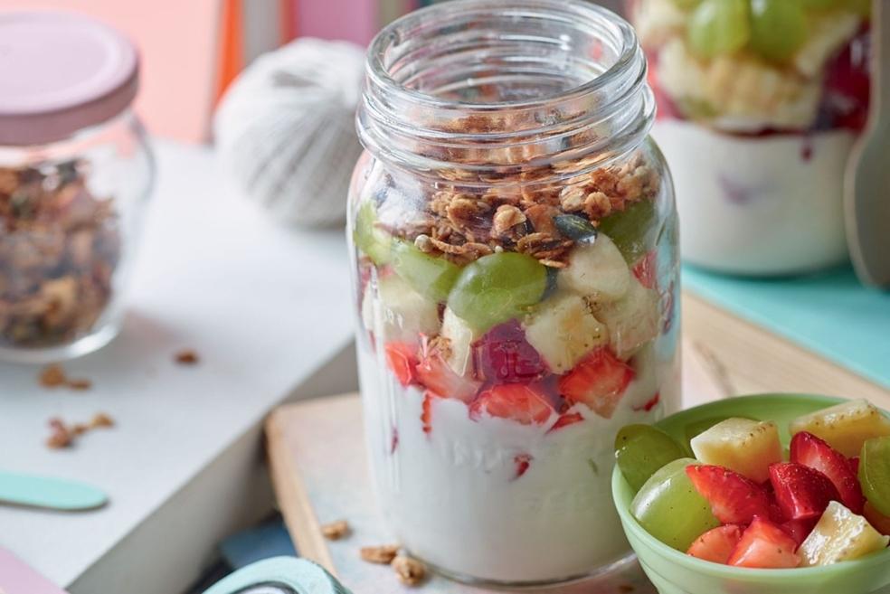 Salade de fruits au fromage blanc et muesli