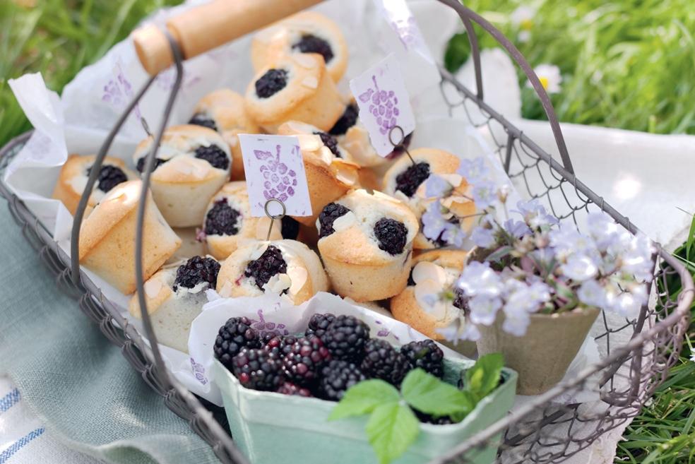 Mini-muffins aux mûres