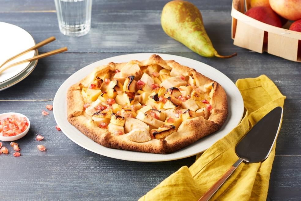Tarte rustique pomme, poire et grenade