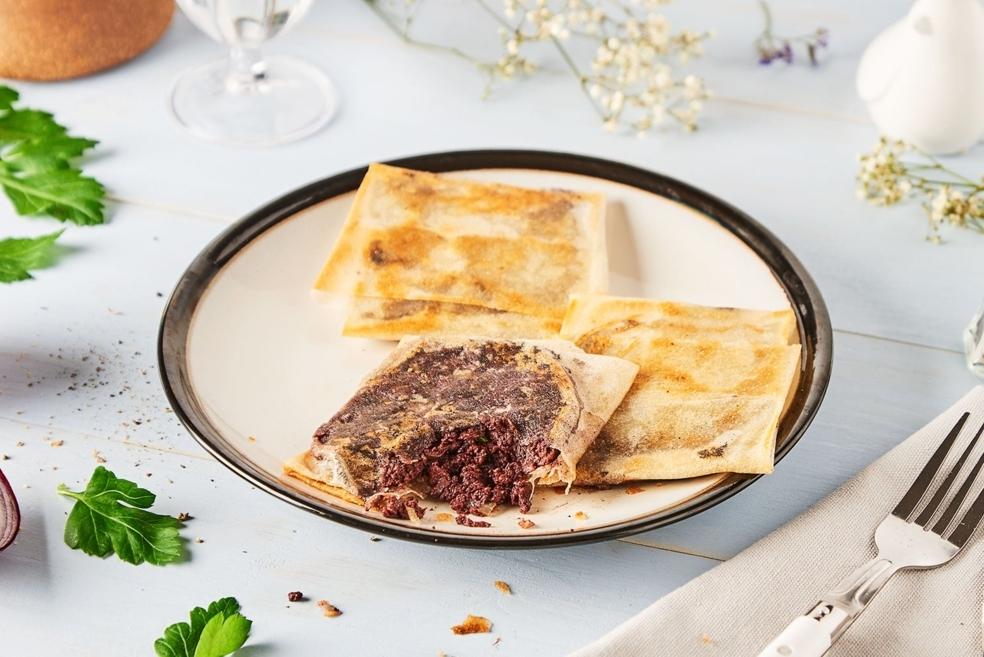 Pastilla au boudin noir