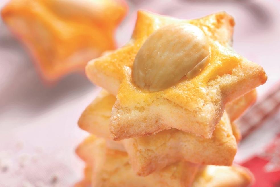 Biscuits étoiles aux amandes