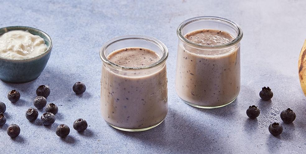 Smoothie aux myrtilles et au fromage blanc