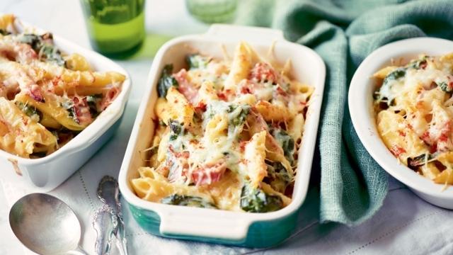 Gratin de pâtes aux épinards et jambon